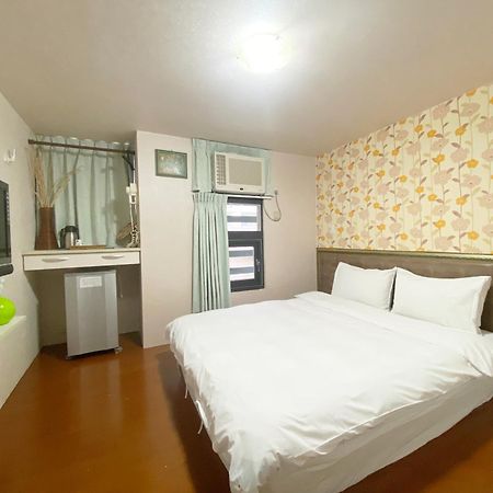 台中市Fengjia 101アパートメント エクステリア 写真